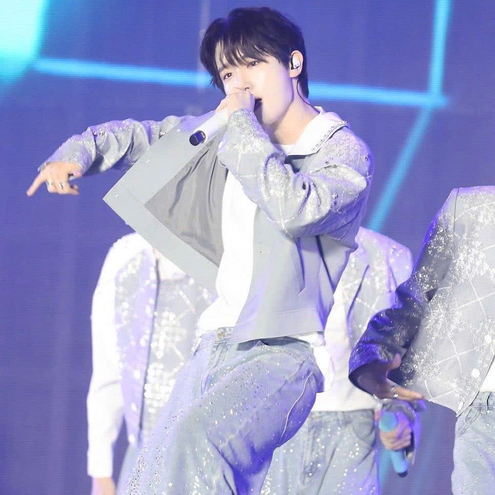 A moment captured by Hyuk (TEMPEST)'s fan