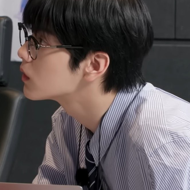 Latest photo of Soobin (TOMORROW X TOGETHER)