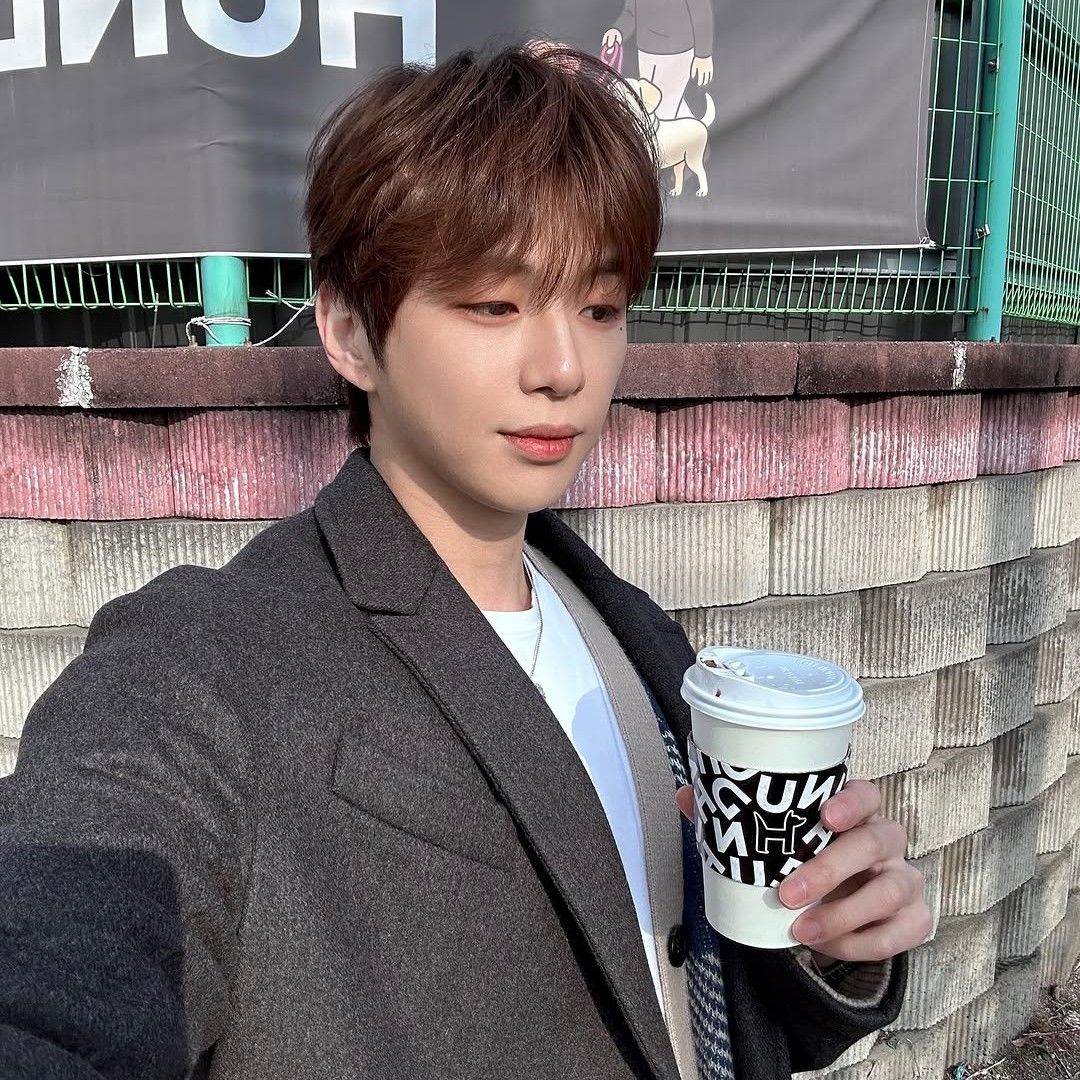 강다니엘의 최신 사진