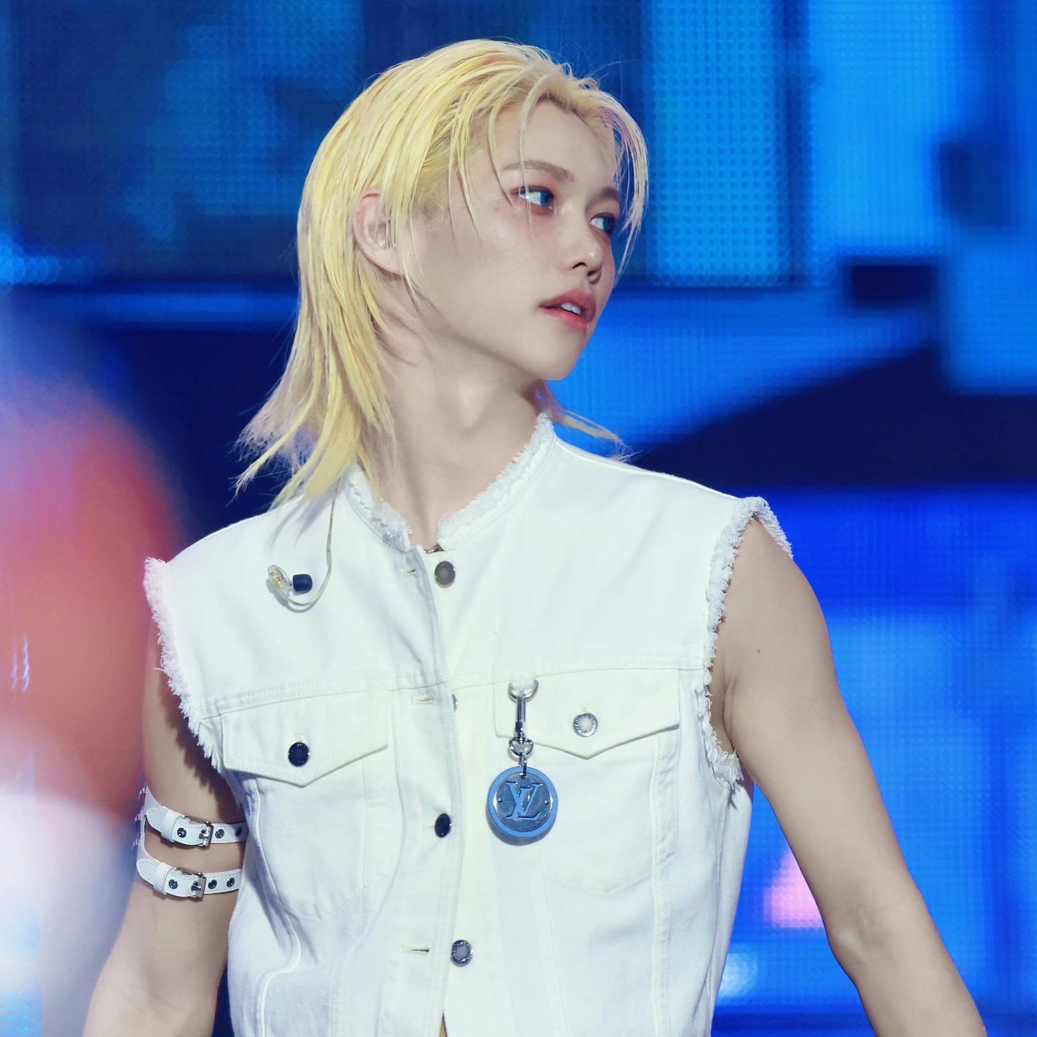 Latest photo of Felix (Stray Kids)