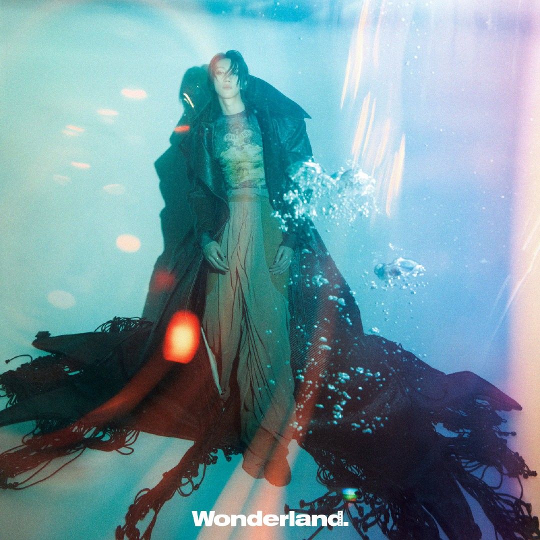 Behind-the-scenes cut of The 8 (SEVENTEEN)