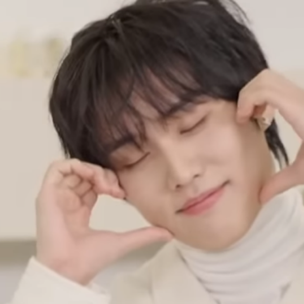 Popular profile image of Jacob (THE BOYZ) selected by votes