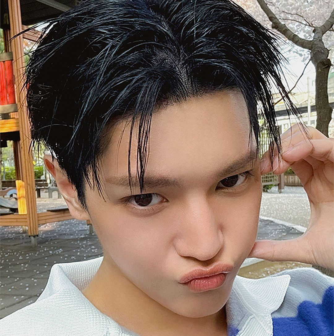 A moment captured by Taeyong (NCT 127)'s fan