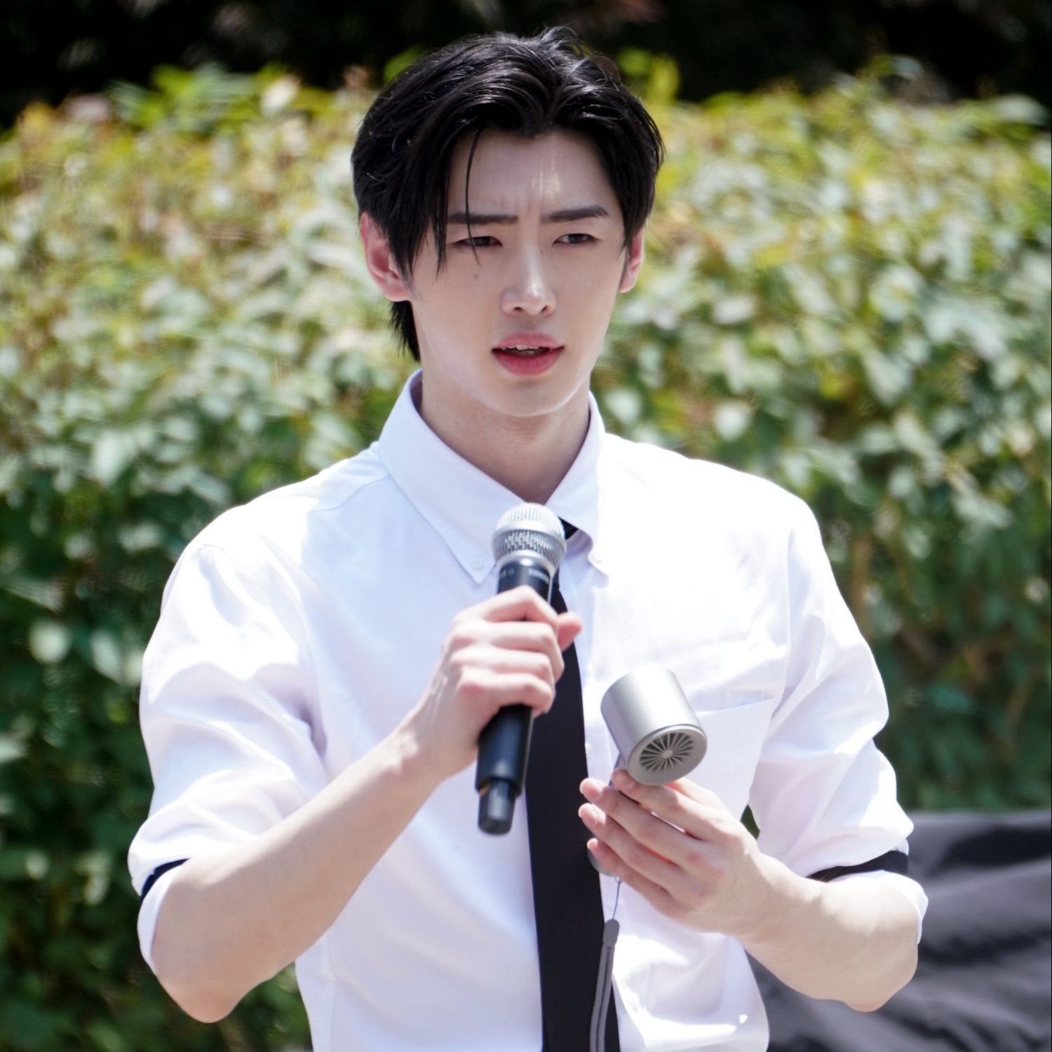 Behind-the-scenes cut of Sunghoon (ENHYPEN)