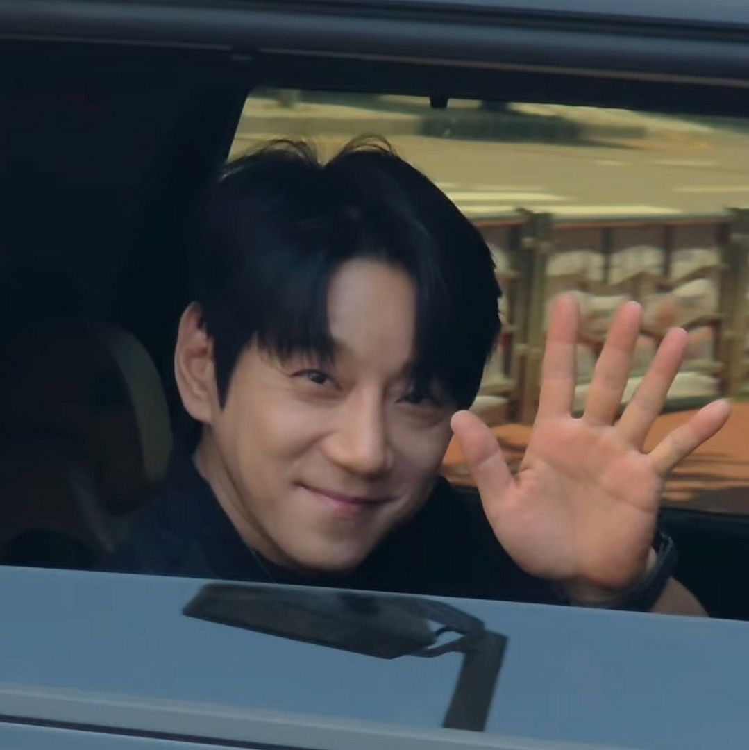 Behind-the-scenes cut of Hwang Chiyeol