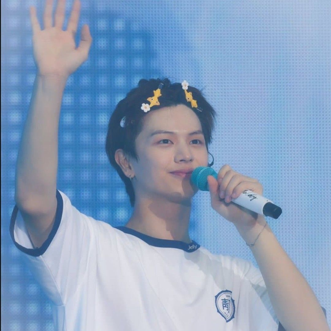 Behind-the-scenes cut of Yook Sungjae (BTOB)