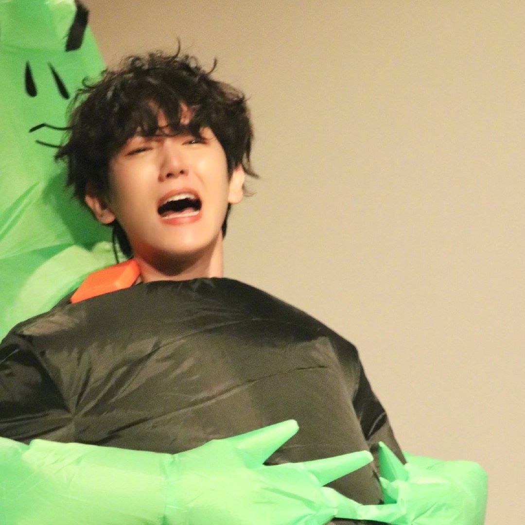 ベクヒョン (EXO)の最近の活動写真