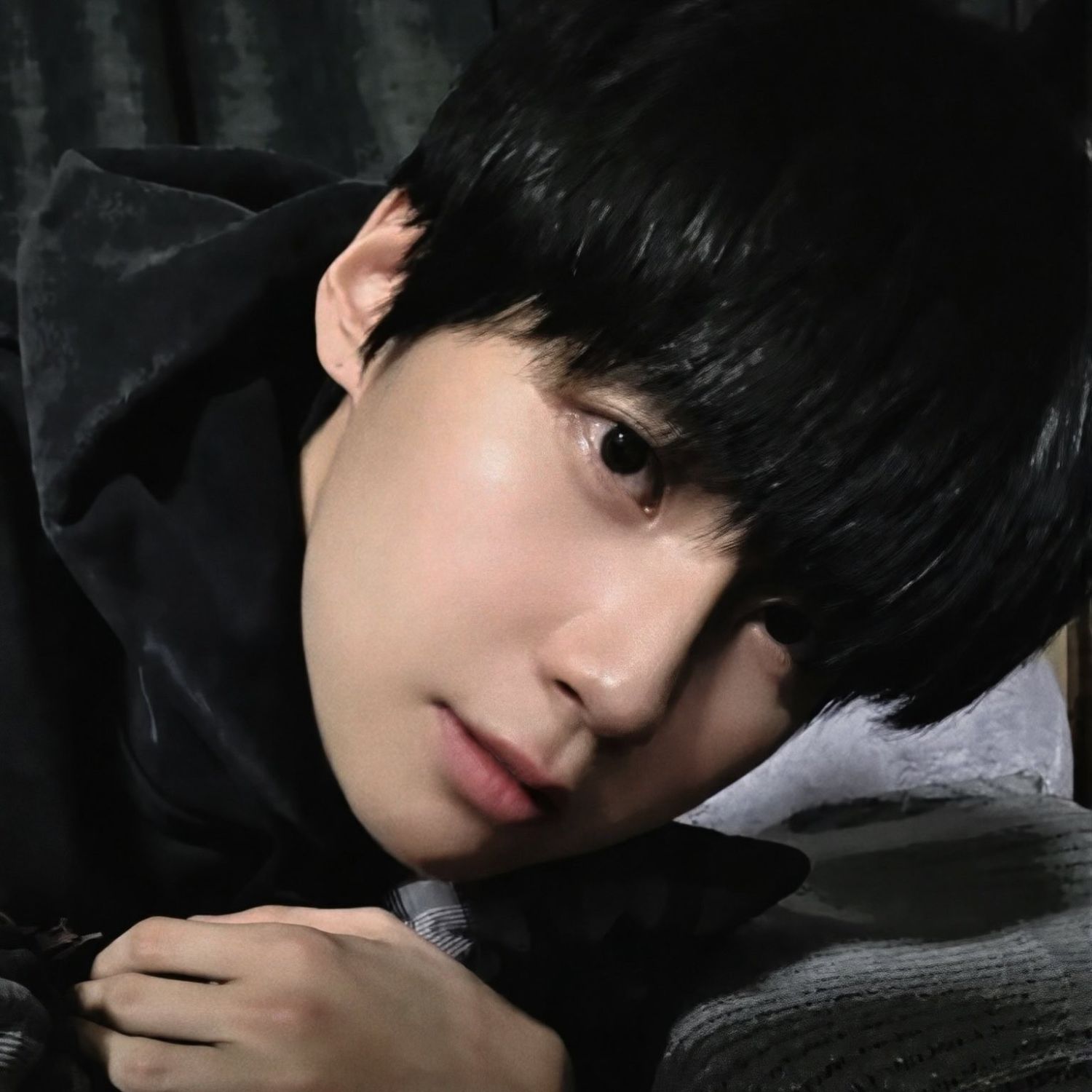 Behind-the-scenes cut of Lee Jinhyuk