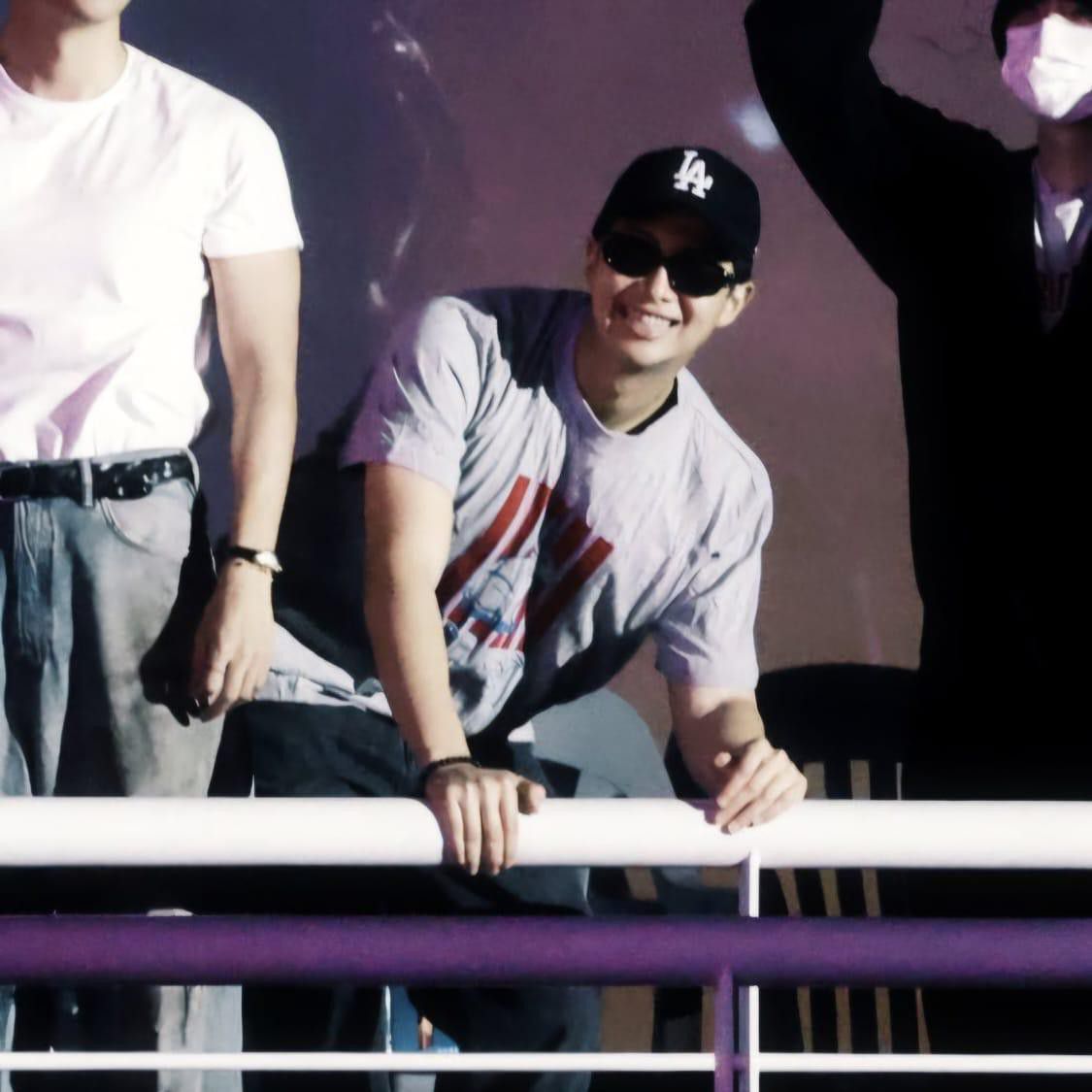 Behind-the-scenes cut of RM (BTS)