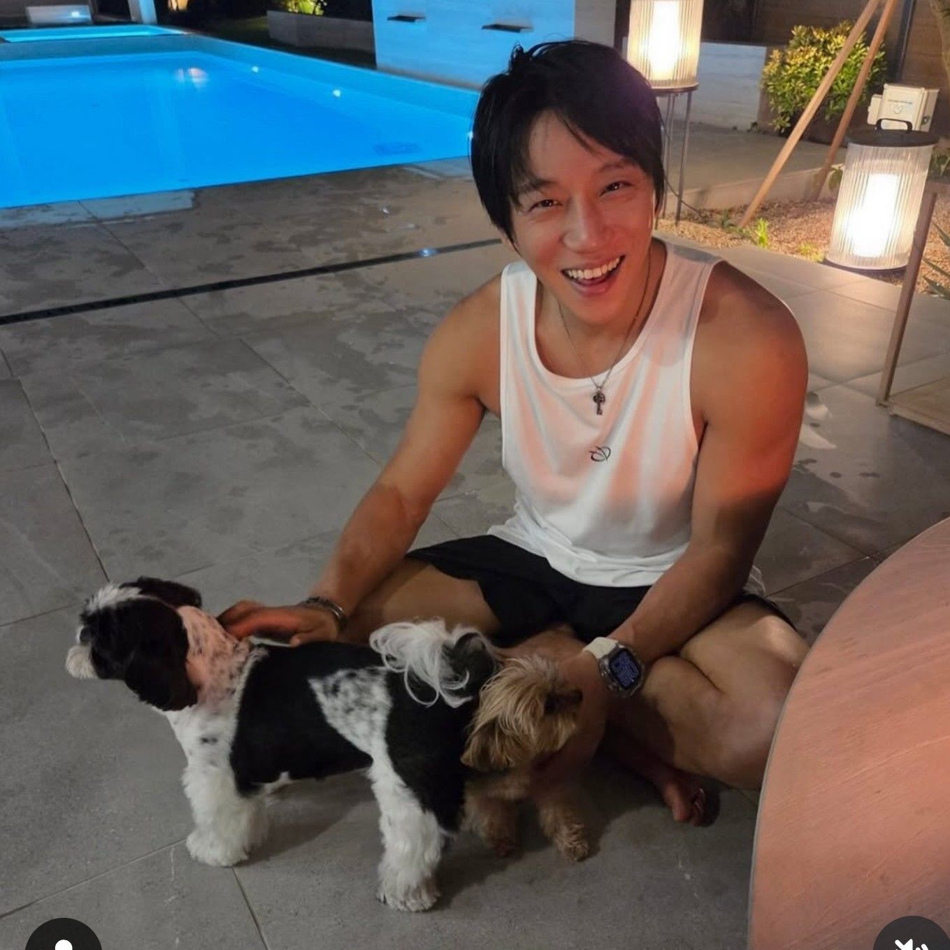 Latest photo of Hwang Chiyeol