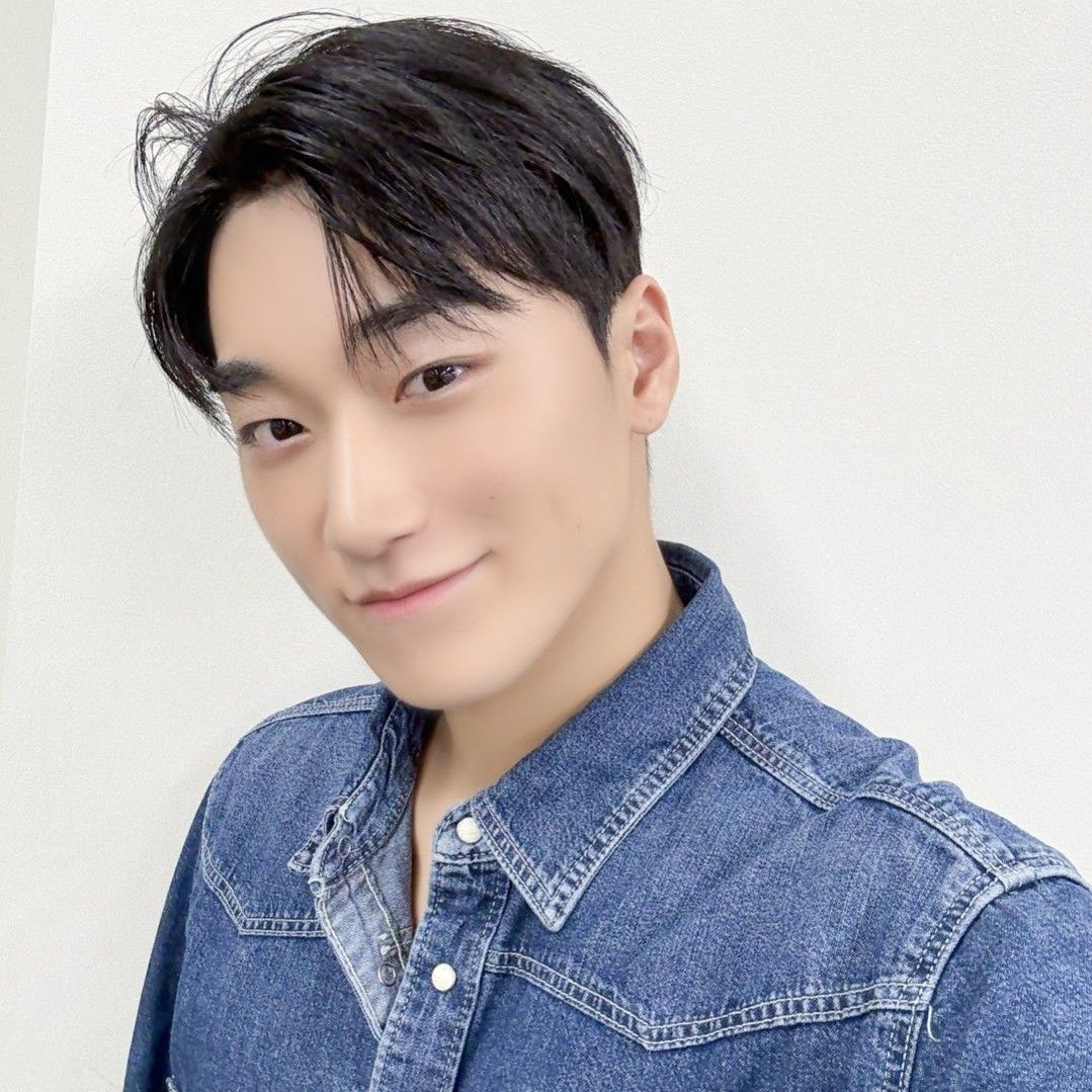 에이티즈의 최신 사진