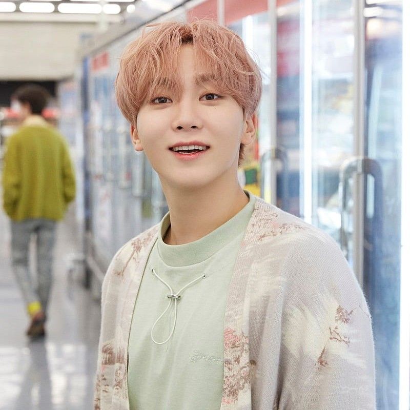 Behind-the-scenes cut of Seungkwan (SEVENTEEN)