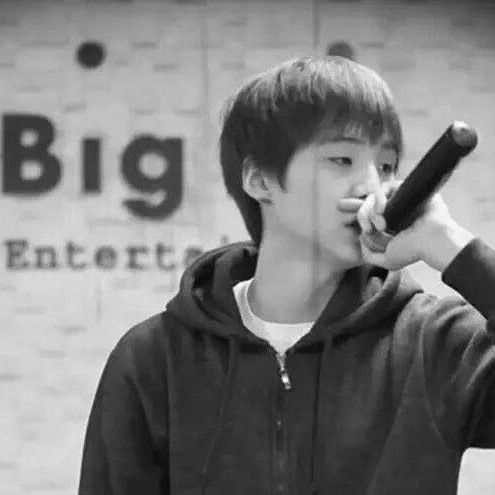 Behind-the-scenes cut of SUGA (BTS)