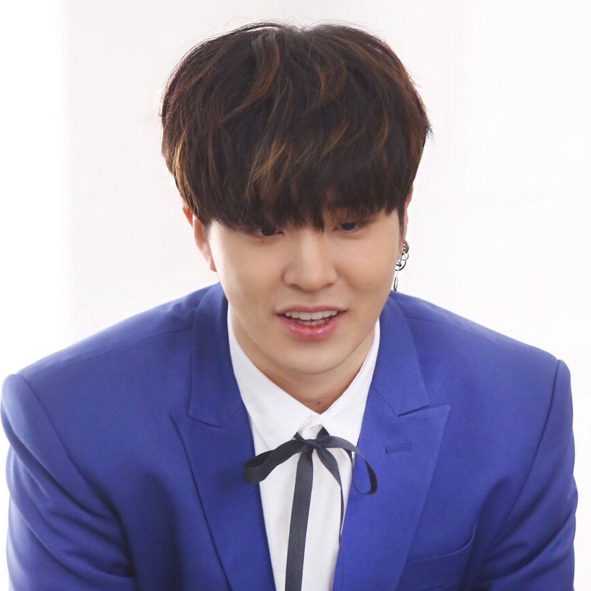 Behind-the-scenes cut of Youngjae (GOT7)