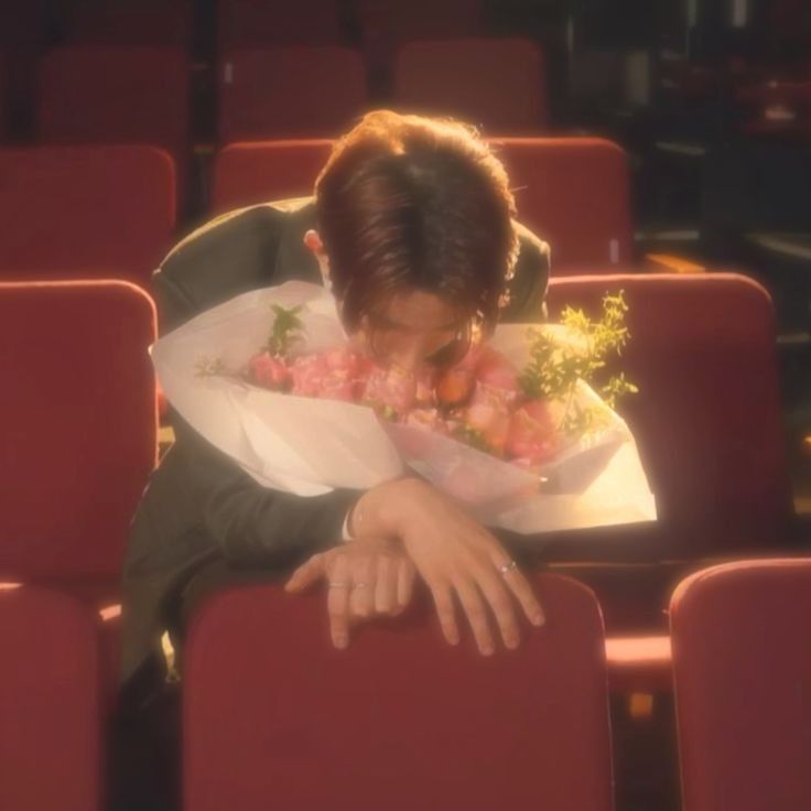 Foto terbaru Heeseung (ENHYPEN)