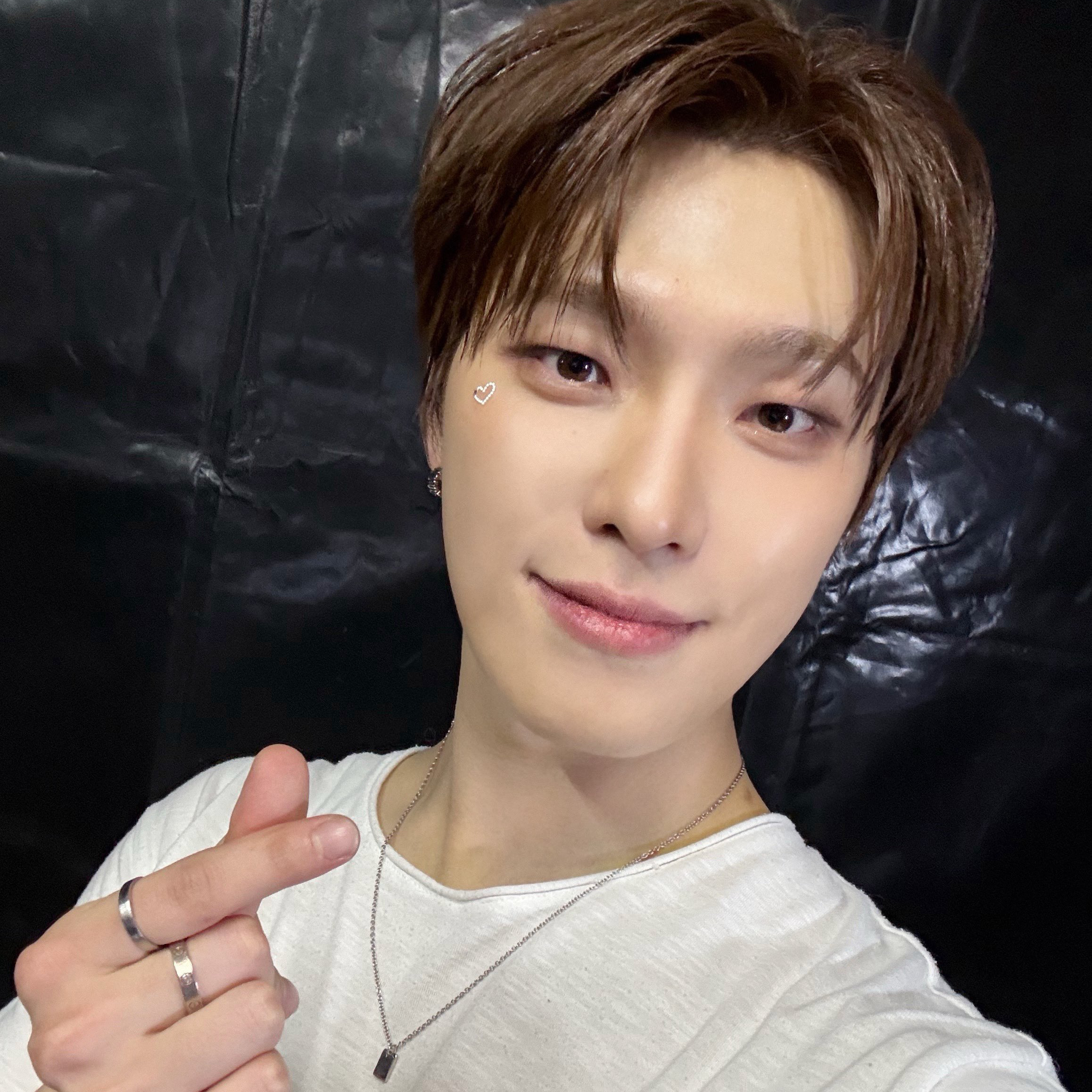 Latest photo of SEVENTEEN