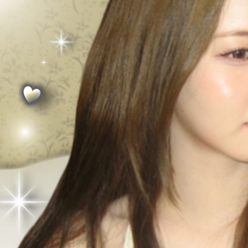 Latest photo of Ayaka (NiziU)