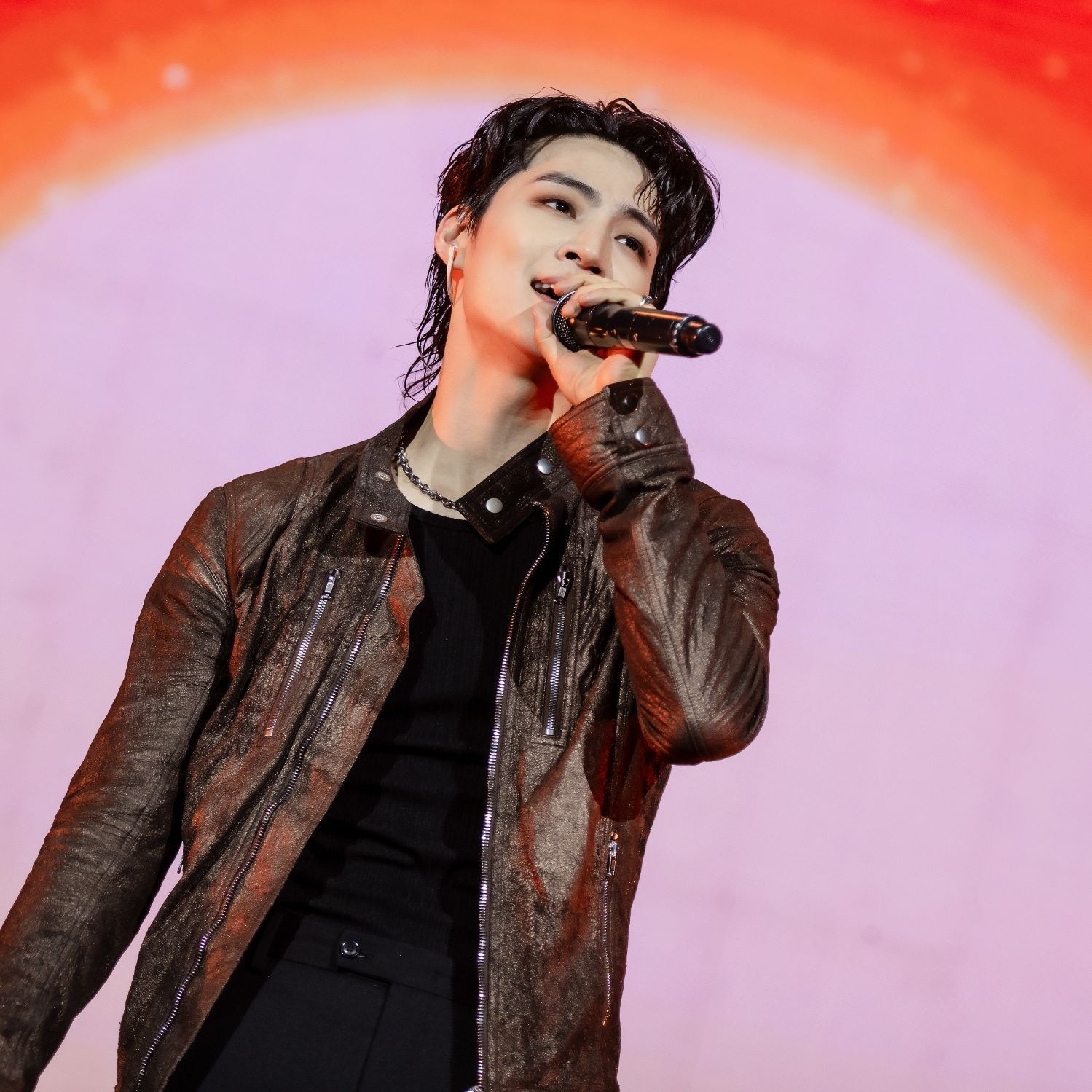 Recent activity shot of JAY B (GOT7)