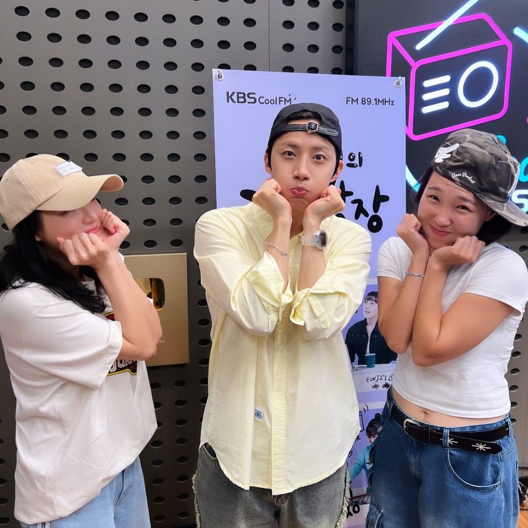 Recent activity shot of Hui (PENTAGON)
