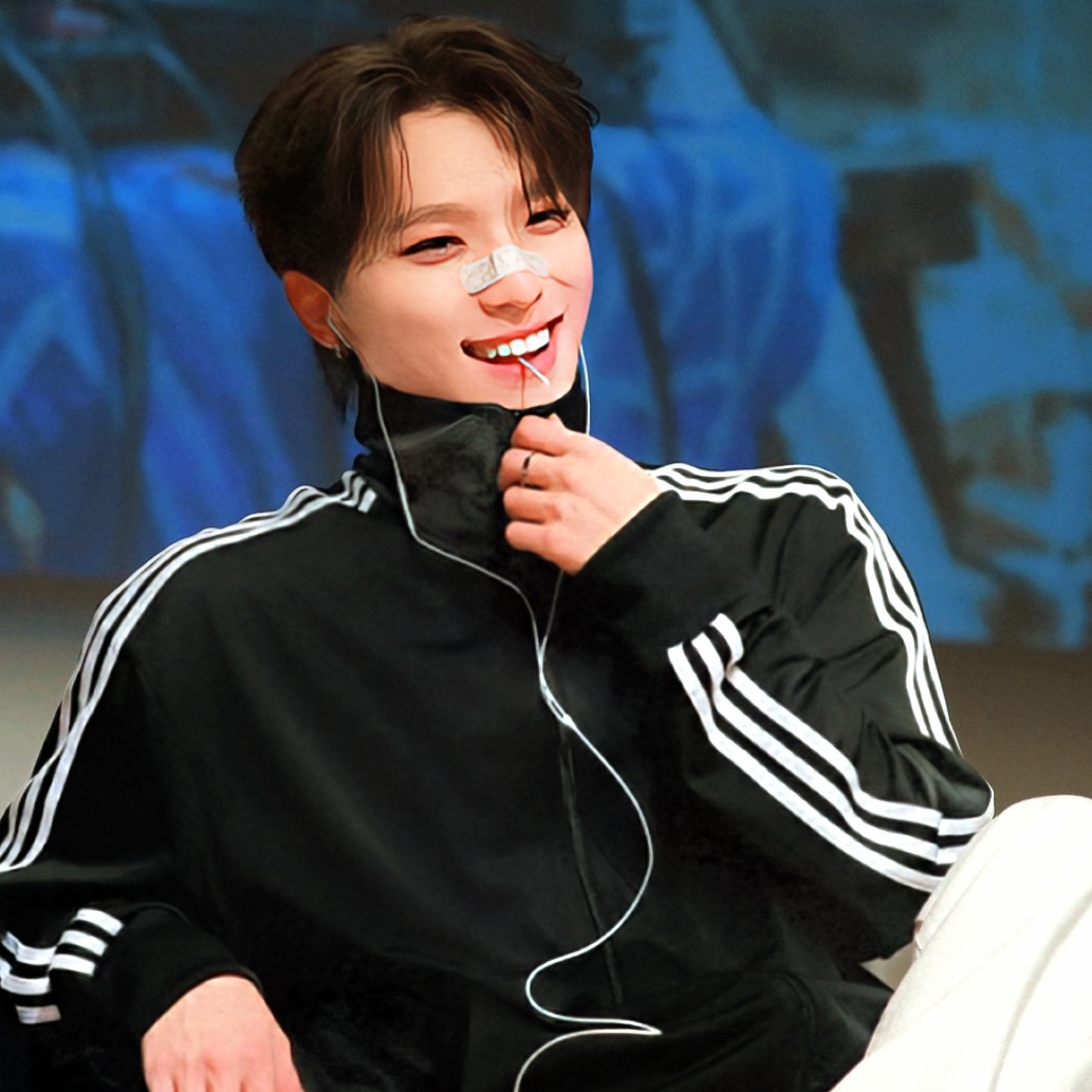 A moment captured by Dino (SEVENTEEN)'s fan