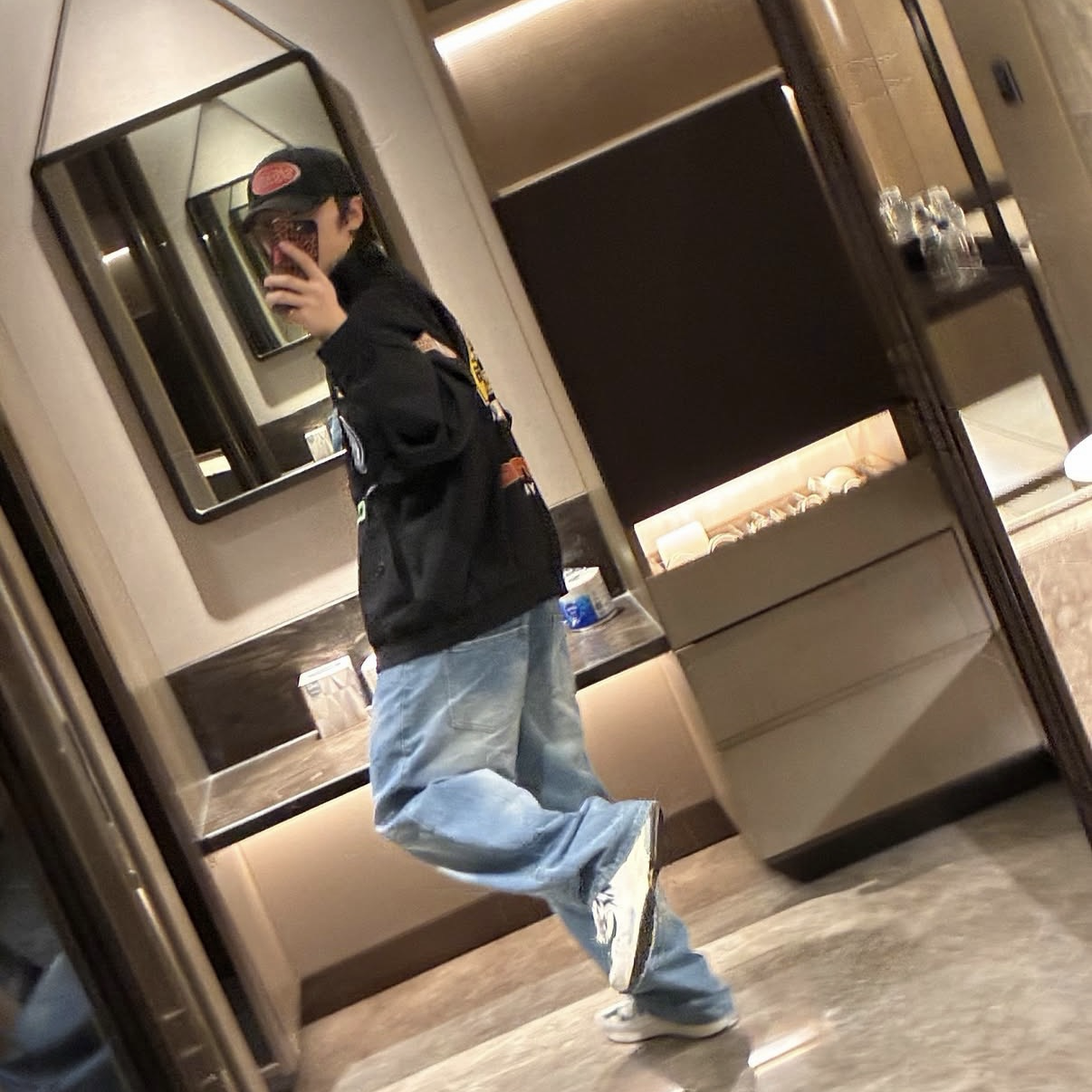 A moment captured by I.N (Stray Kids)'s fan