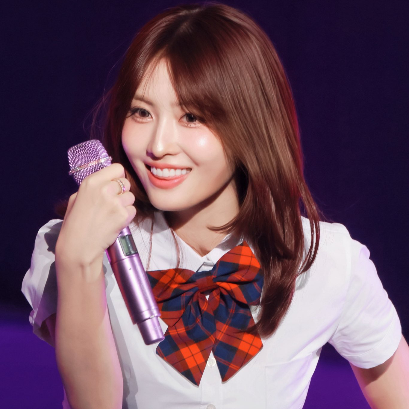 モモ (TWICE)の最新写真