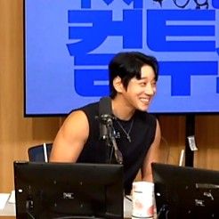 Latest photo of Hwang Chiyeol