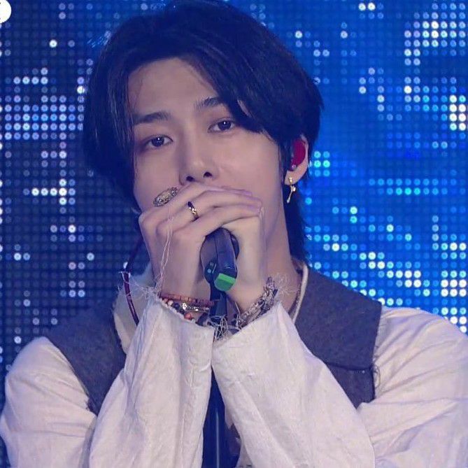 亨元 (MONSTA X)粉絲拍下的瞬間