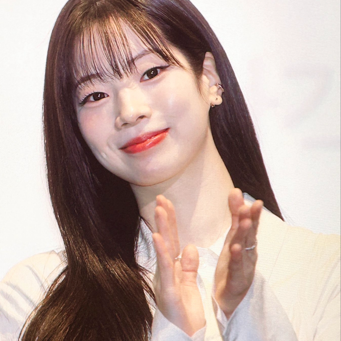 Latest photo of Dahyun (TWICE)