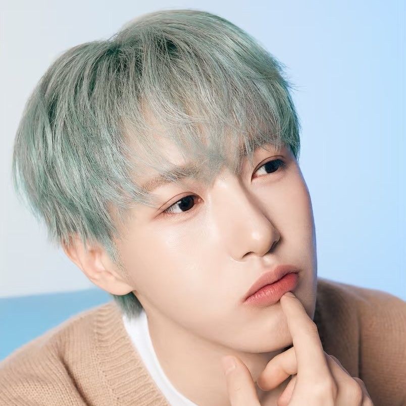 A moment captured by Renjun (NCT DREAM)'s fan