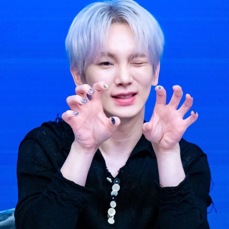 Key (SHINee)的最新照片