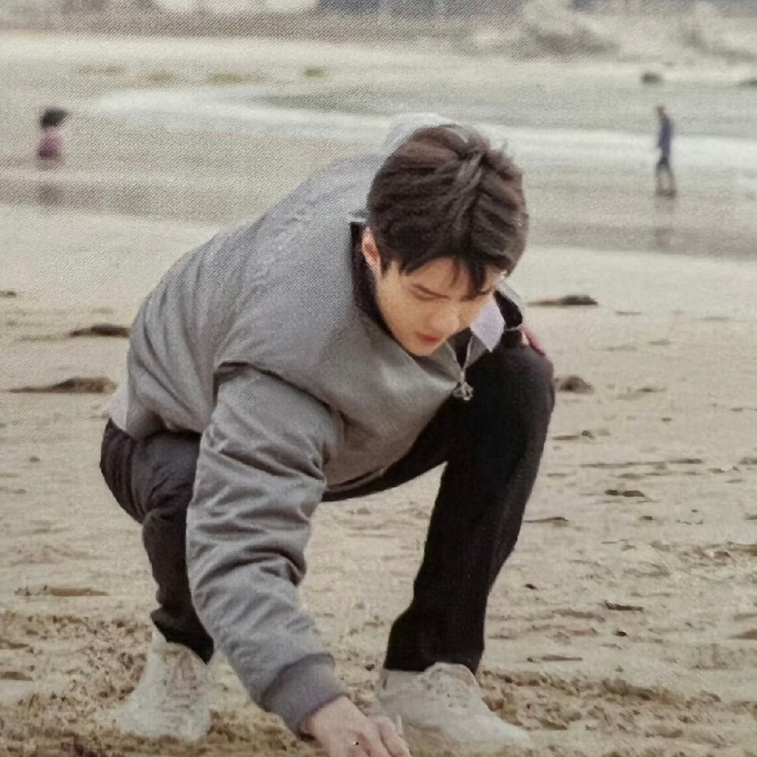 A moment captured by Sehun (EXO)'s fan