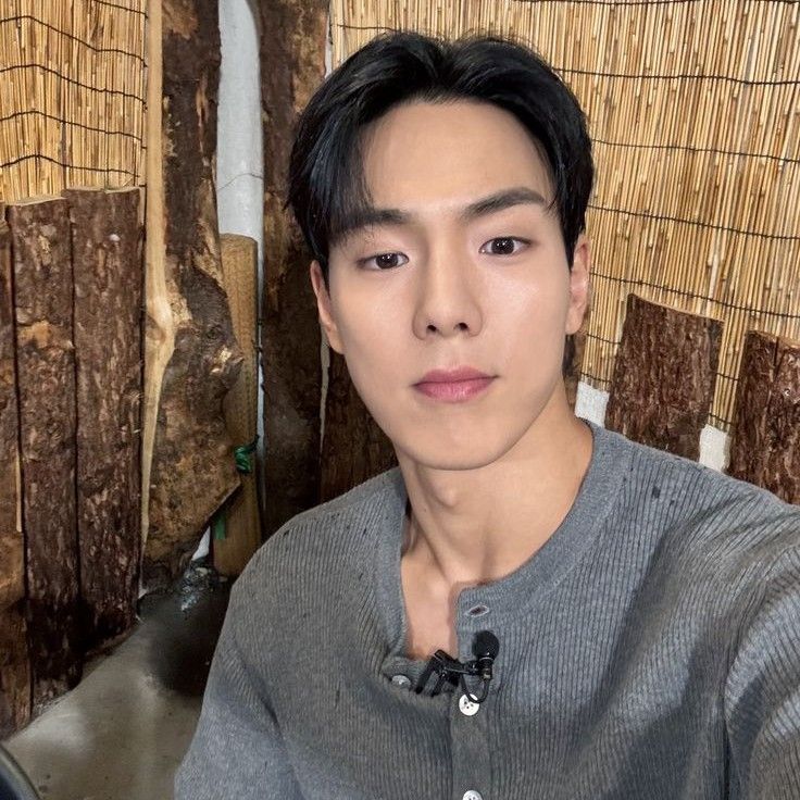 Shownu (MONSTA X)的最新活動照片