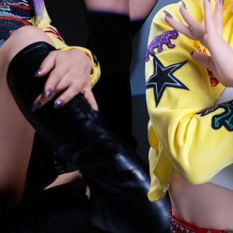 A moment captured by AleXa's fan