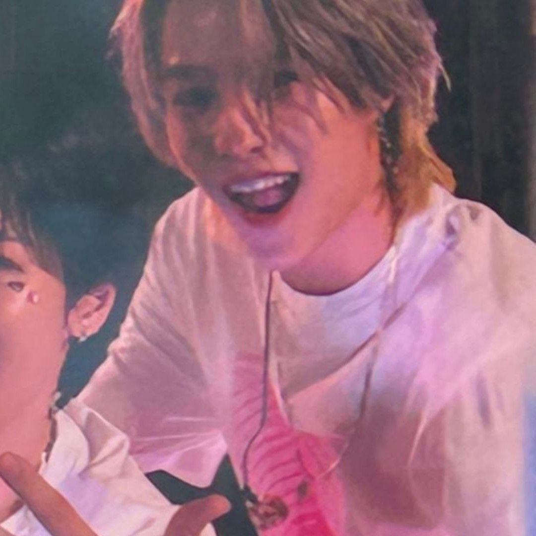 A moment captured by KUN (WayV)'s fan