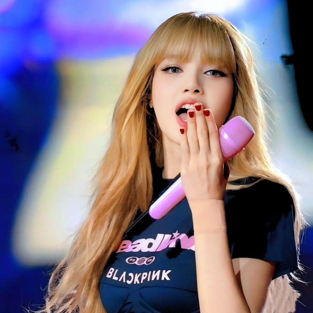 Lisa (BLACKPINK)的最新活動照片