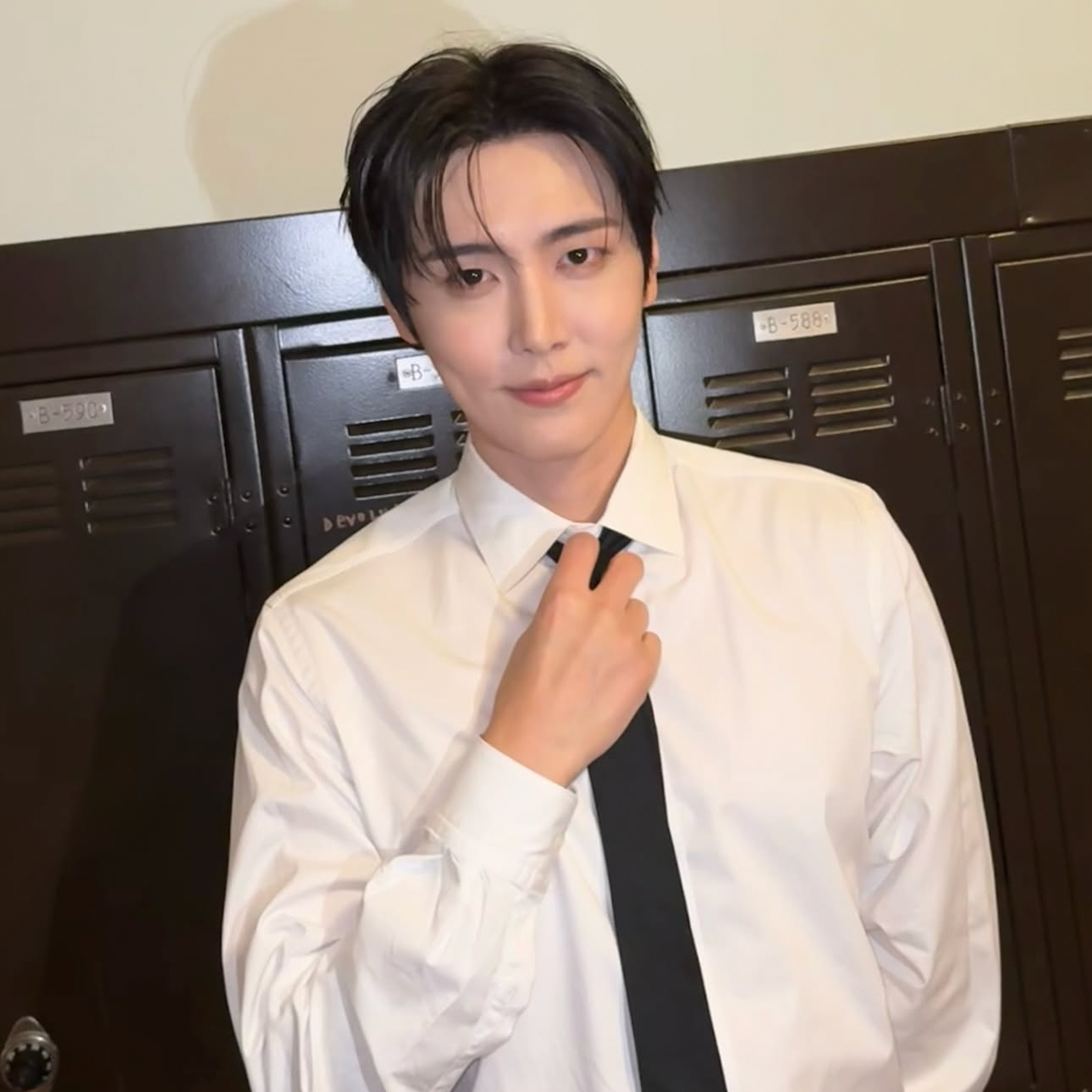 Latest photo of Jaeyoon (SF9)