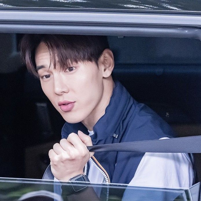 Foto aktivitas terbaru Shownu (MONSTA X)