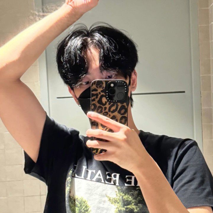 A moment captured by Kyler (HORI7ON)'s fan