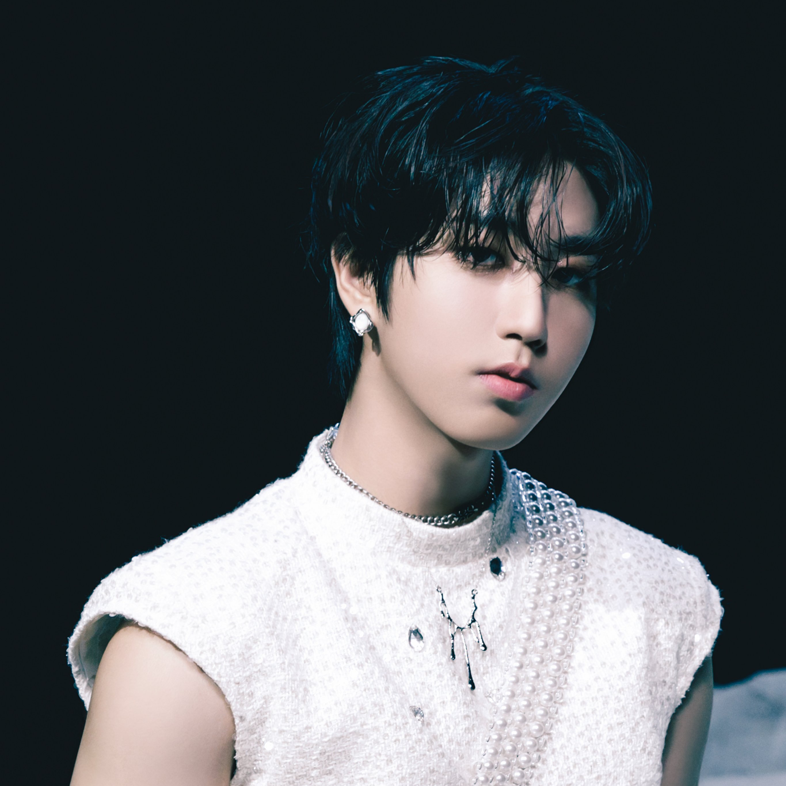 Latest photo of HAN (Stray Kids)