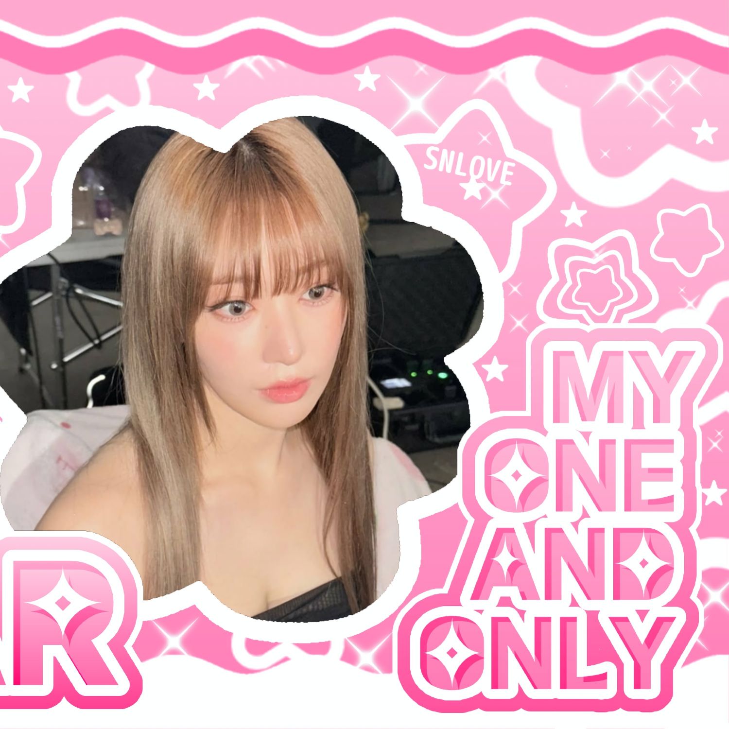 宮脇咲良 (LE SSERAFIM)的最新活动照片