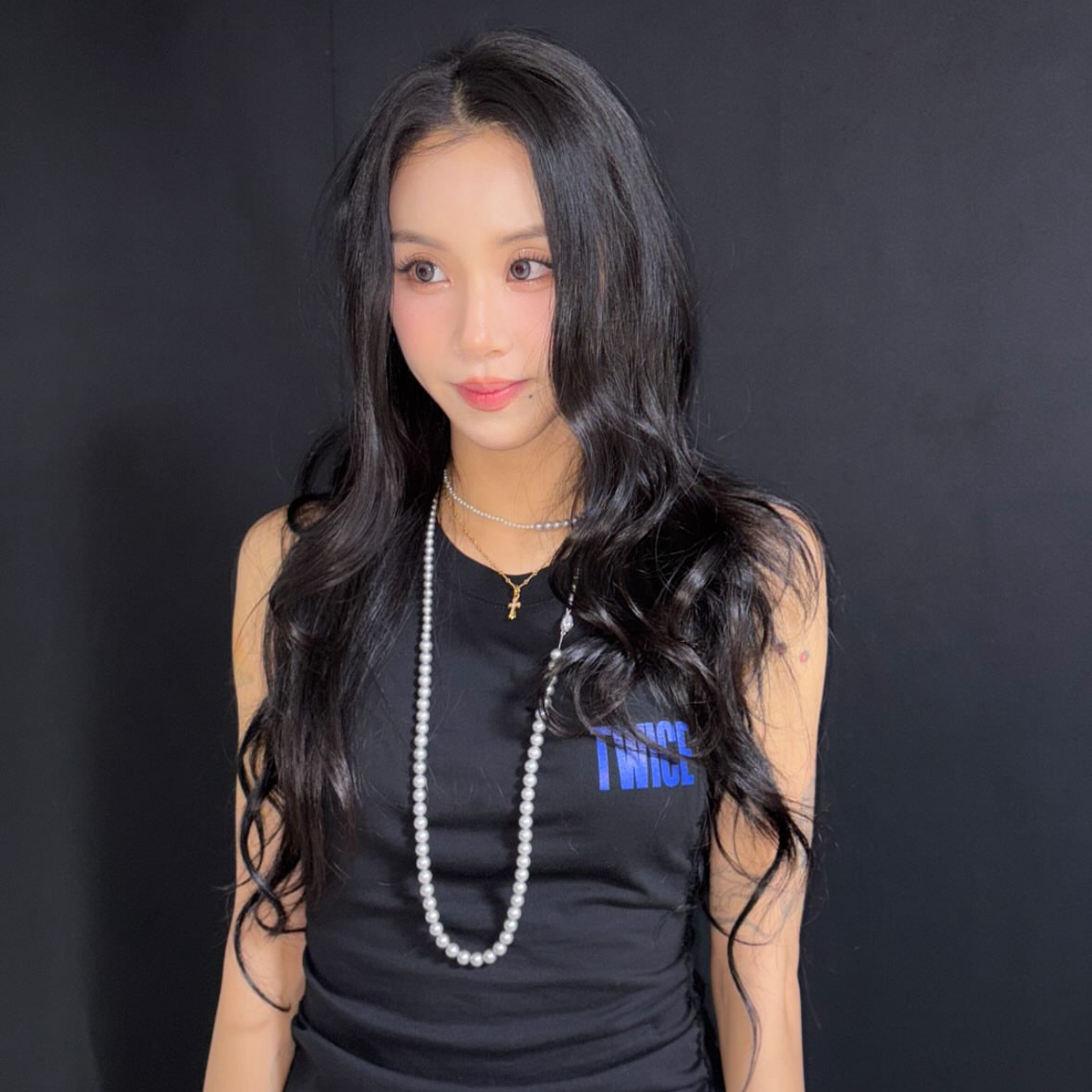 Behind-the-scenes cut of Chaeyoung (TWICE)