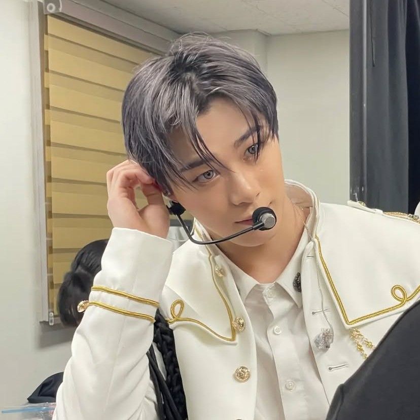 Behind-the-scenes cut of Moonbin (ASTRO)