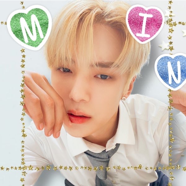 A moment captured by Minhyuk (MONSTA X)'s fan
