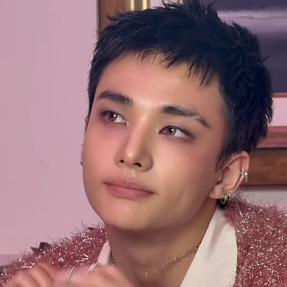 Latest photo of Stray Kids