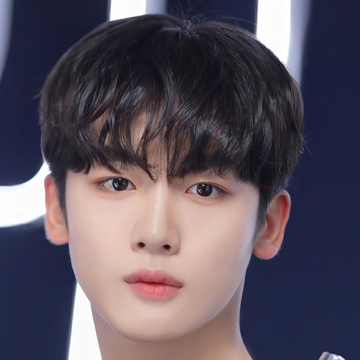 Latest photo of Kim Yohan (WEi)