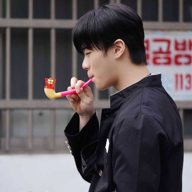 A moment captured by Moonbin (ASTRO)'s fan