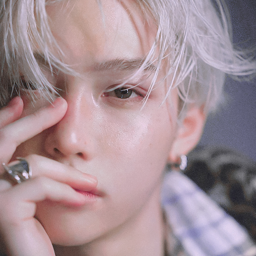 Recent activity shot of Felix (Stray Kids)