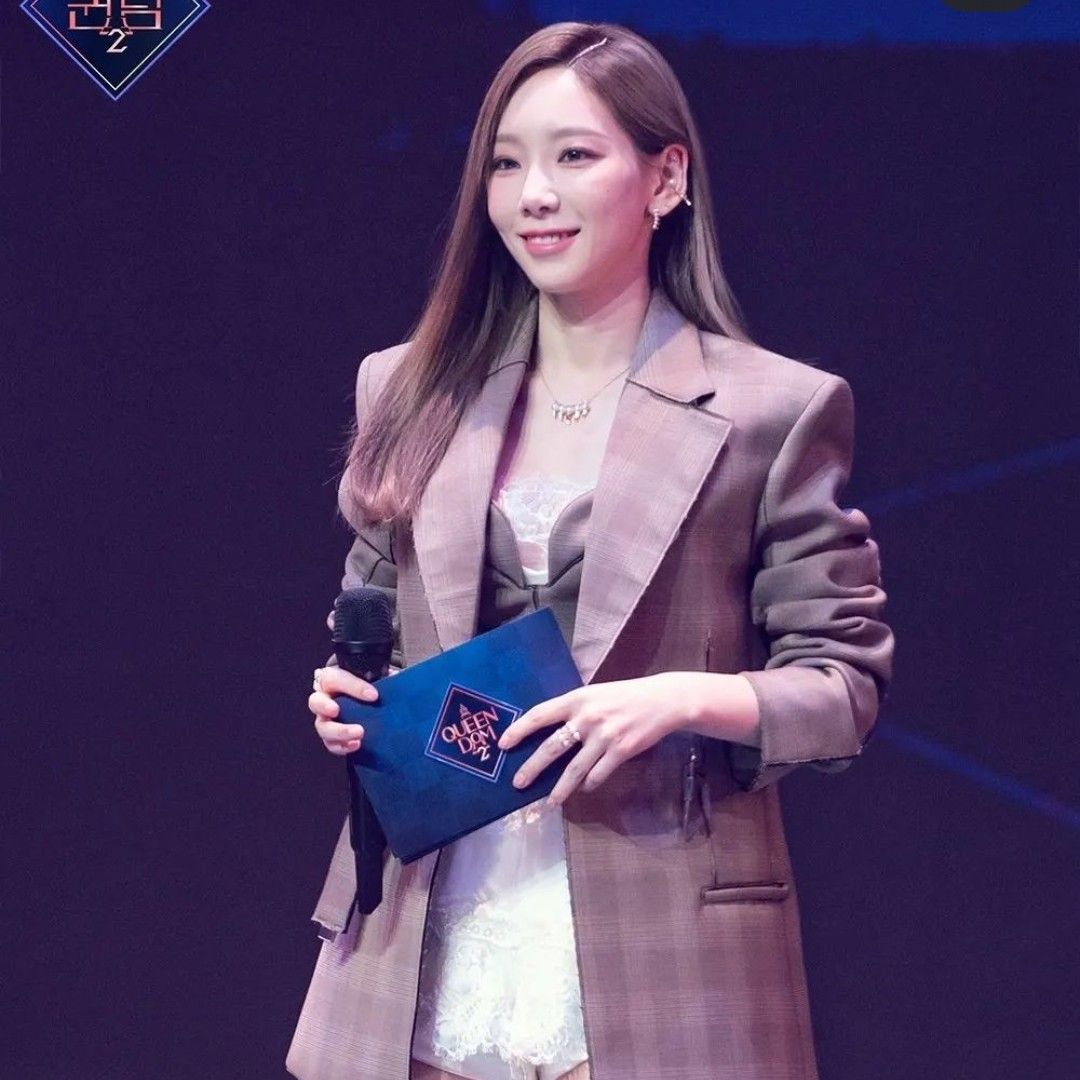 A moment captured by Taeyeon (Girls' Generation)'s fan