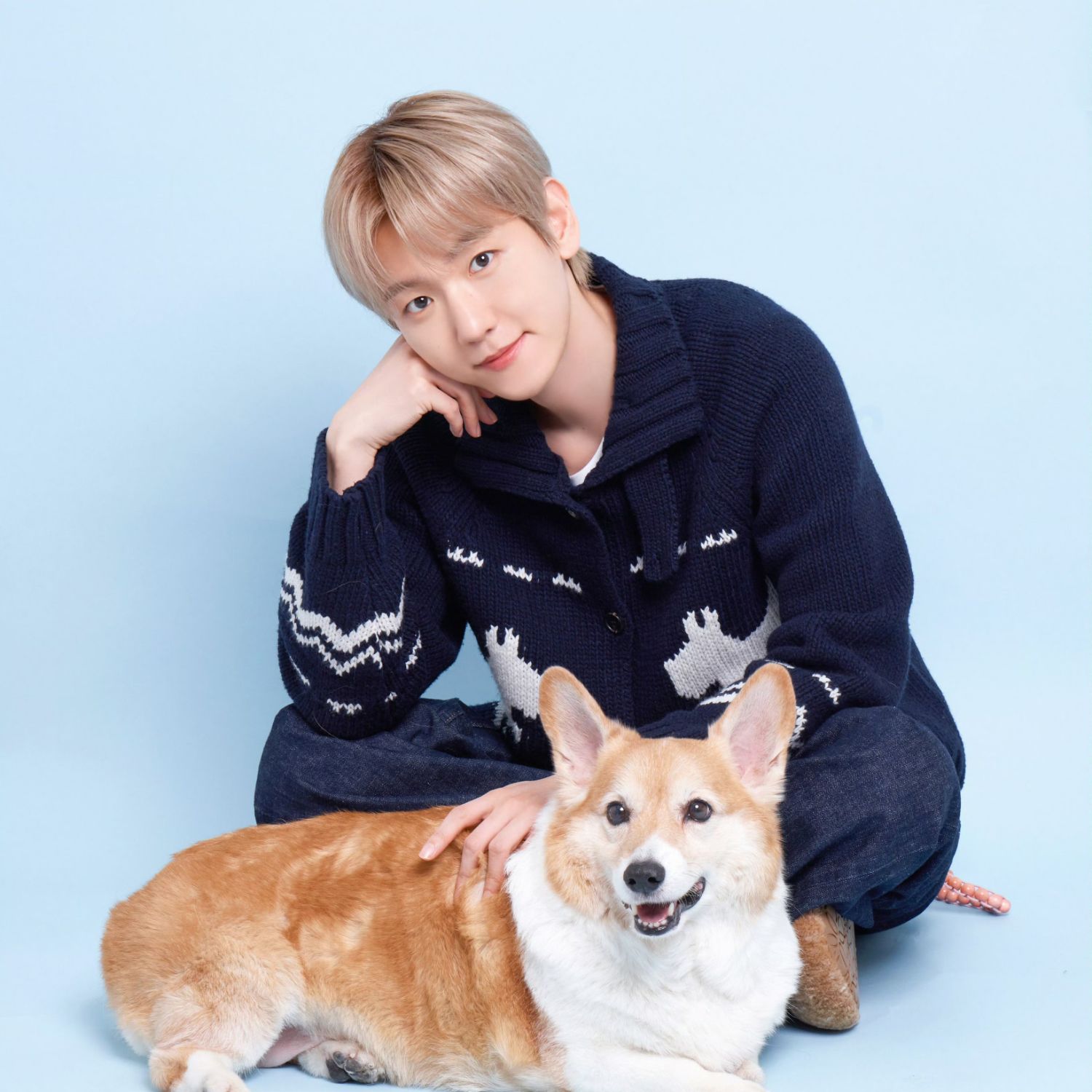 백현 (EXO)의 비하인드 컷